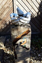 Im Garten der Vogelpension