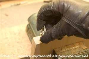 Handschuh verhindert schmerzende Finger