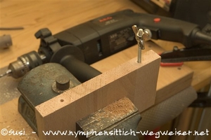 Stockschrauben eindrehen