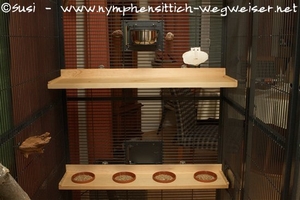 Futterbar mit oberem Schutz