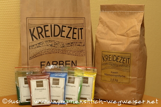 Marmormehlfarben im Beutel und Pigmente